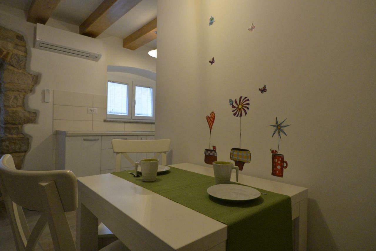 קרס Apartments And Rooms Oliva מראה חיצוני תמונה