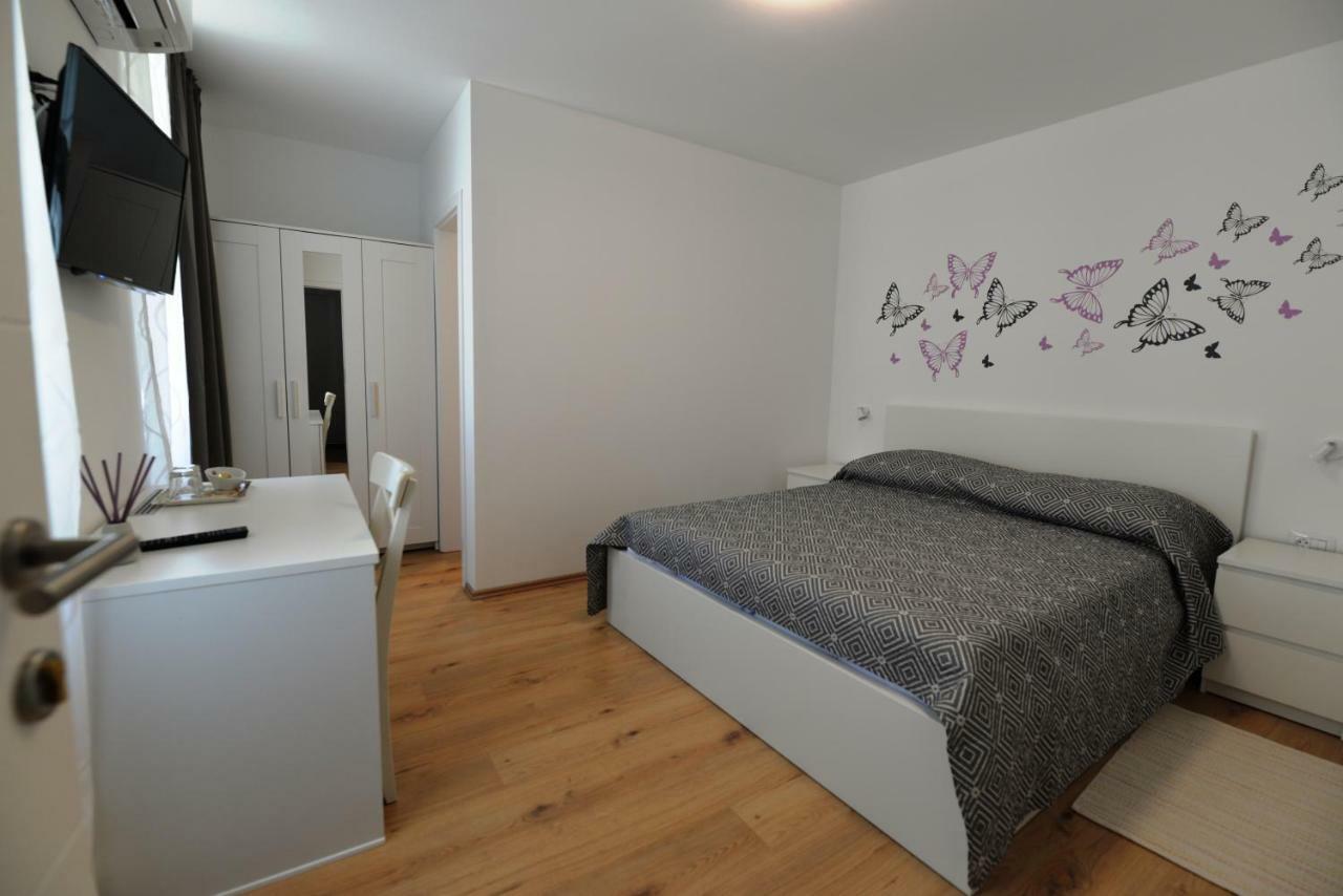 קרס Apartments And Rooms Oliva מראה חיצוני תמונה